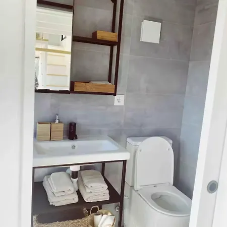 Tiny House مكان تخييم Pereiro